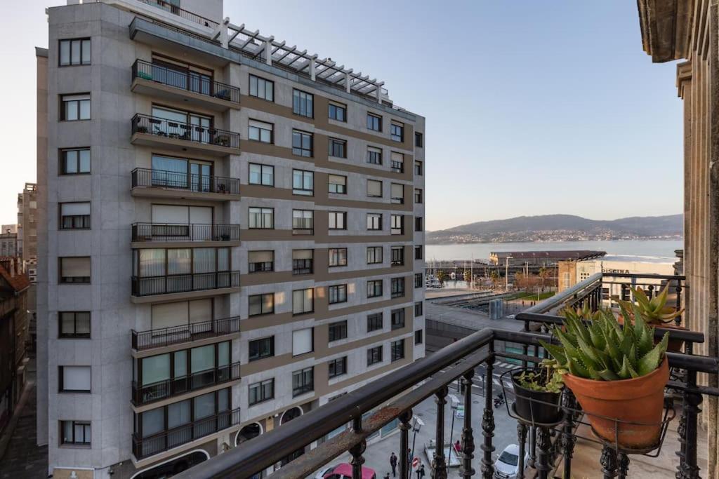 Bonito Piso Con Vistas, Centrico, Acogedor Apartment Vigo Exterior foto