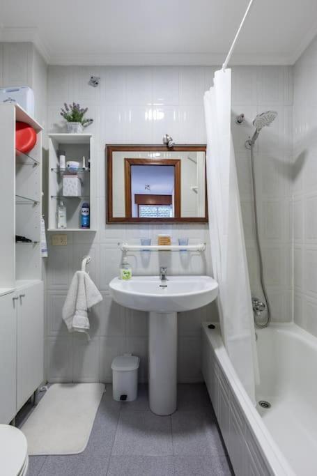 Bonito Piso Con Vistas, Centrico, Acogedor Apartment Vigo Exterior foto